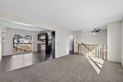44 Spring Haven Close Se, Airdrie, AB - Indoor