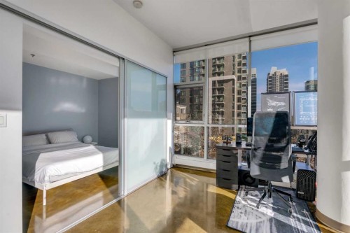 509-135 13 Avenue Sw, Calgary, AB - Indoor Photo Showing Bedroom