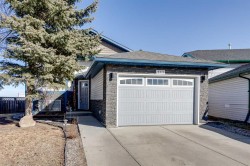 211 Silver Springs Way NW Airdrie, AB T4B 2Y3