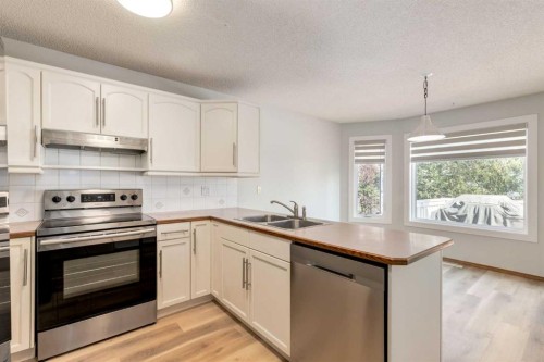 44 Citadel Manor Nw, Calgary, AB 