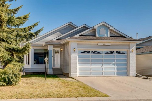 44 Citadel Manor Nw, Calgary, AB 