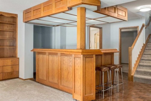 44 Citadel Manor Nw, Calgary, AB 