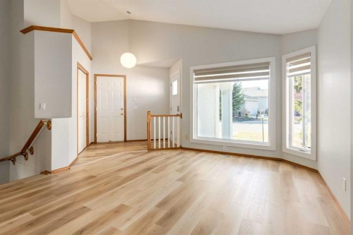 44 Citadel Manor Nw, Calgary, AB 