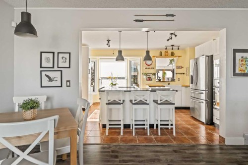 5919 Temple Drive Ne, Calgary, AB - Indoor Photo Showing Dining Room