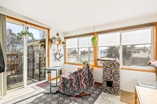 5919 Temple Drive Ne, Calgary, AB - Indoor