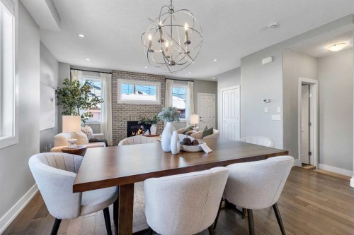 2522 1 Avenue Nw, Calgary, AB - Indoor Photo Showing Dining Room