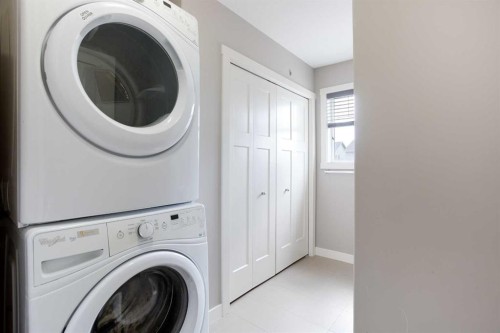 905 Skyview Ranch Grove Ne, Calgary, AB - Indoor Photo Showing Laundry Room