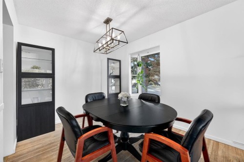 1904 Veiner Street Ne, Calgary, AB - Indoor Photo Showing Dining Room