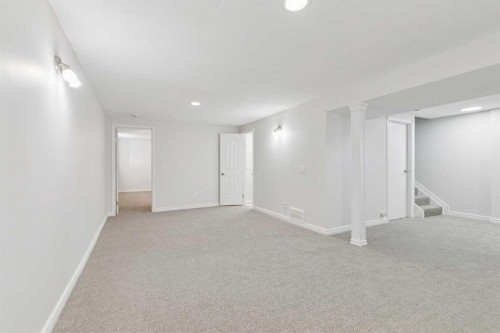 354 Maitland Hill Ne, Calgary, AB - Indoor