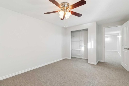 354 Maitland Hill Ne, Calgary, AB - Indoor Photo Showing Other Room