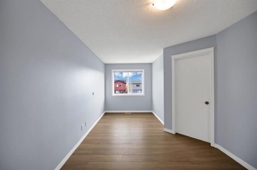 142 Auburn Bay Heights Se, Calgary, AB - Indoor Photo Showing Other Room