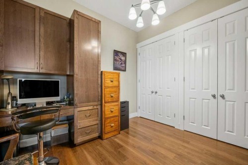 404-4 Hemlock Crescent Sw, Calgary, AB - Indoor