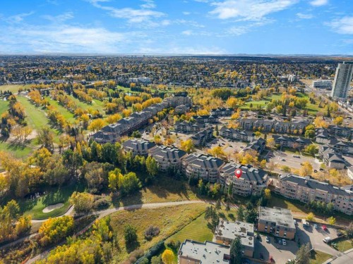 404-4 Hemlock Crescent Sw, Calgary, AB - Outdoor With View