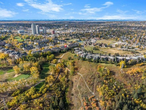 404-4 Hemlock Crescent Sw, Calgary, AB - Outdoor With View
