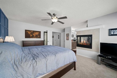 71 Nolanfield Crescent Nw, Calgary, AB - Indoor Photo Showing Bedroom