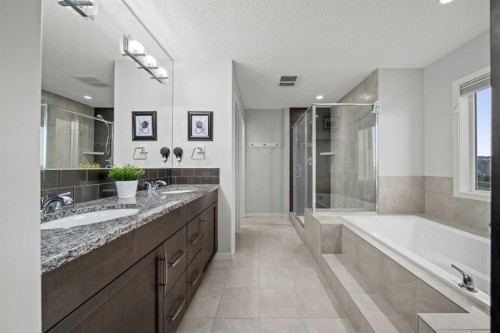 71 Nolanfield Crescent Nw, Calgary, AB - Indoor Photo Showing Bathroom