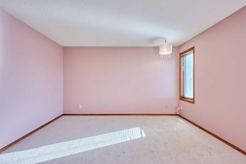 177 Harvest Hills Drive Ne, Calgary, AB - Indoor Photo Showing Other Room