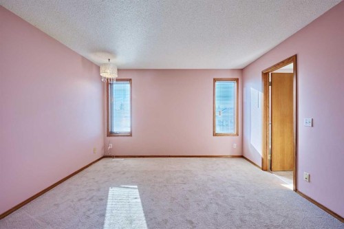 177 Harvest Hills Drive Ne, Calgary, AB - Indoor Photo Showing Other Room