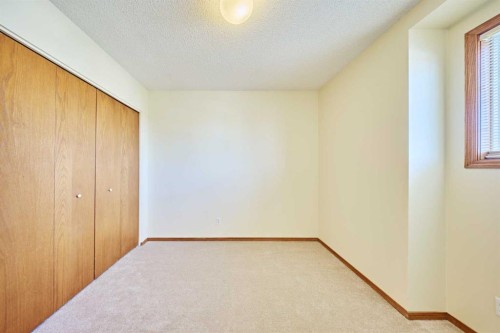 177 Harvest Hills Drive Ne, Calgary, AB - Indoor Photo Showing Other Room