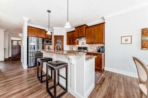 41 Bridle Estates Manor Sw, Calgary, AB - Indoor Photo Showing Kitchen With Upgraded Kitchen