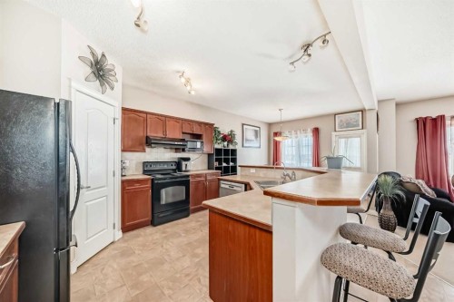 292 Taralake Terrace Ne, Calgary, AB - Indoor Photo Showing Kitchen