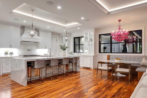 1118 Premier Way Sw, Calgary, AB - Indoor