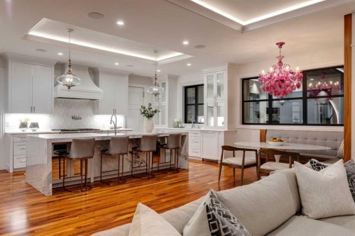 1118 Premier Way Sw, Calgary, AB - Indoor