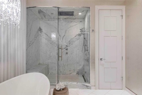 1118 Premier Way Sw, Calgary, AB - Indoor Photo Showing Bathroom