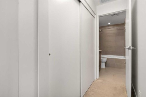 111-46 9 Street Ne, Calgary, AB - Indoor