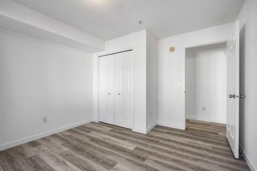 2205-70 Panamount Drive Nw, Calgary, AB - Indoor Photo Showing Other Room