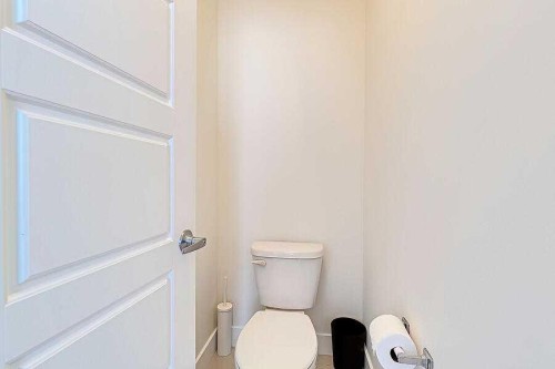 1708 Monteith Drive Se, High River, AB - Indoor Photo Showing Bathroom