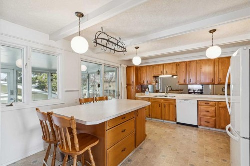 11427 Wilkes Road Se, Calgary, AB - Indoor