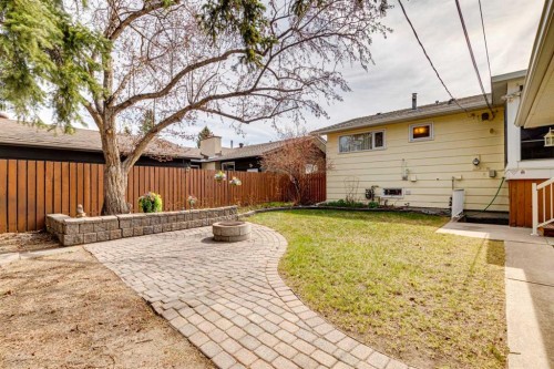 11427 Wilkes Road Se, Calgary, AB - Outdoor