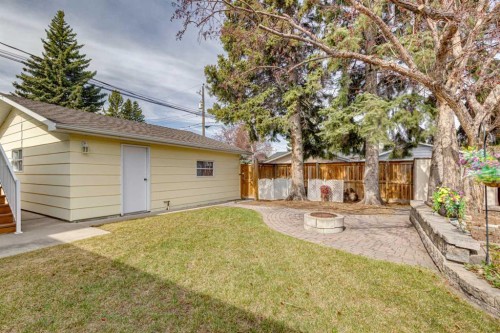 11427 Wilkes Road Se, Calgary, AB - Outdoor