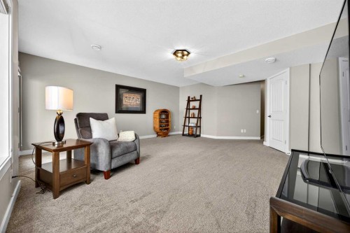 144 Sundown View, Cochrane, AB - Indoor