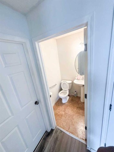 531 Stonegate Road Nw, Airdrie, AB - Indoor