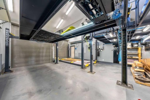 14 Tuscany Springs Rise Nw, Calgary, AB - Indoor Photo Showing Other Room