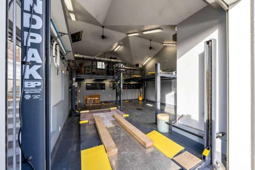 14 Tuscany Springs Rise Nw, Calgary, AB - Indoor