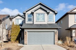 56 Baywater Court SW Airdrie, AB T4B 0A9