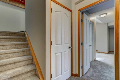 208 Railway Avenue, Cheadle, AB - Indoor Photo Showing Other Room