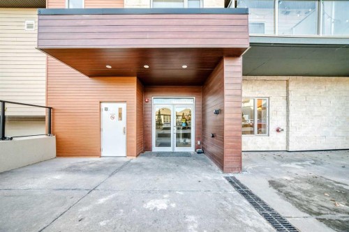 108-71 Shawnee Common Sw, Calgary, AB - Outdoor With Exterior