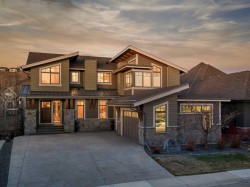 80 Cranbrook Heights SE Calgary, AB T3M 1W5