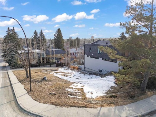 3802 8A Street Sw, Calgary, AB - Outdoor