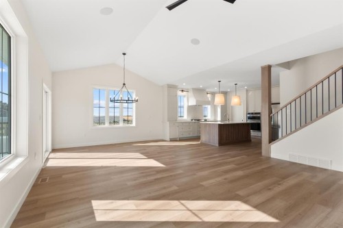 39 Williams Avenue, Olds, AB - Indoor Photo Showing Other Room