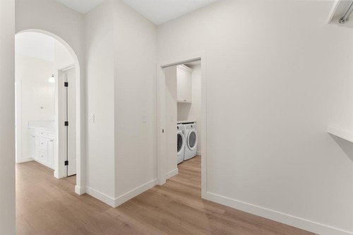 39 Williams Avenue, Olds, AB - Indoor Photo Showing Other Room