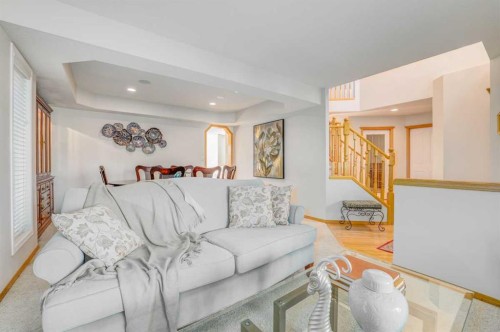 7 Chapala Terrace Se, Calgary, AB - Indoor Photo Showing Living Room