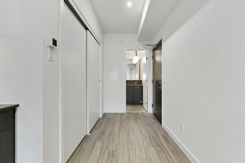 1103-730 2 Avenue Sw, Calgary, AB - Indoor Photo Showing Other Room