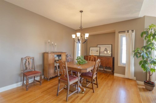 456 Hawkland Place Nw, Calgary, AB - Indoor Photo Showing Dining Room