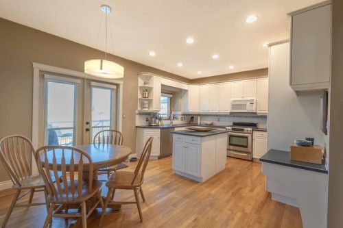 456 Hawkland Place Nw, Calgary, AB - Indoor