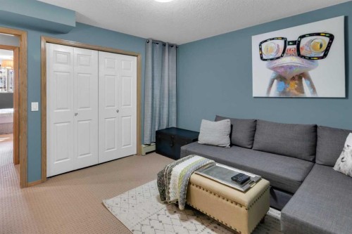 3-124 19 Avenue Ne, Calgary, AB - Indoor